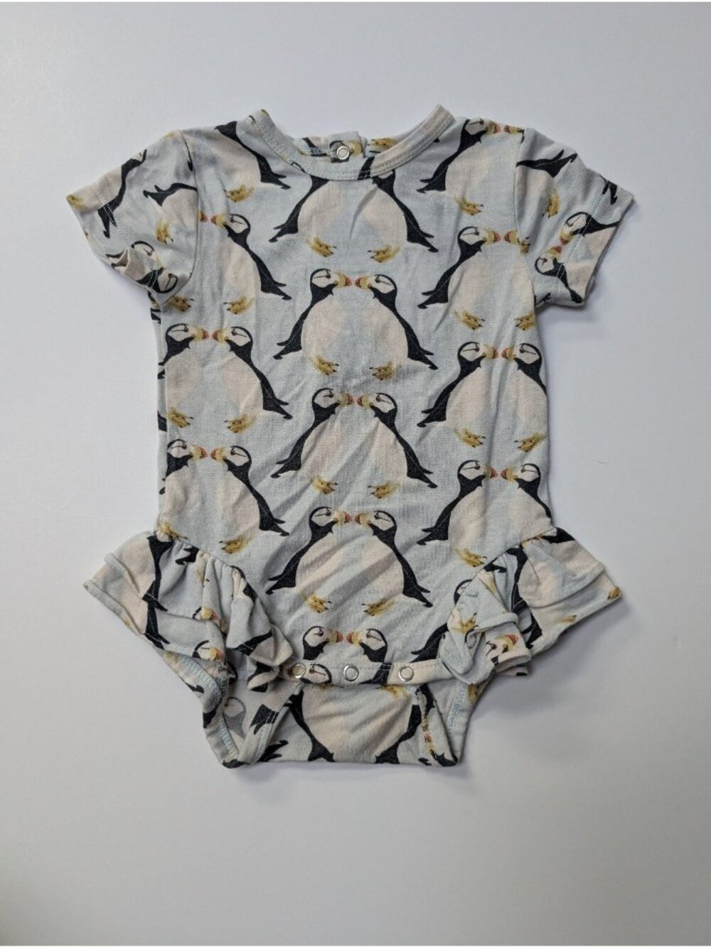 Kate Quinn Modal Puffins Ruffle Leg Bodysuit 6-12 PNW Short Sleeve